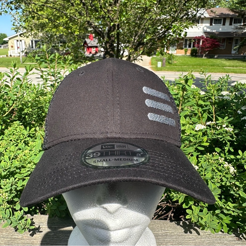 New Era 39Thirty Fitted Small/Medium Black Cotton Hat with 3 silver stripes NEW